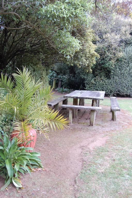 Wheatly Downs Farmstay And Backpackers Hawera Esterno foto